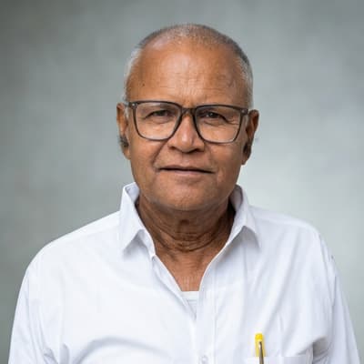 Shri Amrish Chandra Maurya